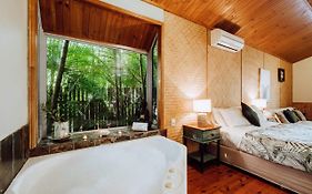 Getaways At Byfield